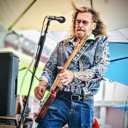 Dallas Doctor on stage