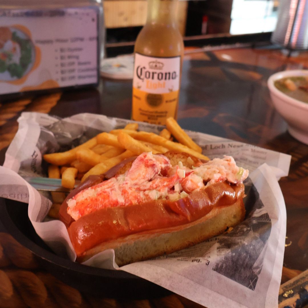 Lobster roll — wide shot